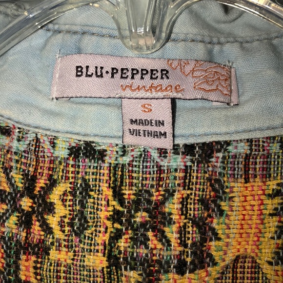 Denim top with design - Picture 2 of 3
